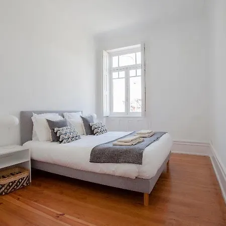 Liiiving - Telegrafo Classic Light Apartment *